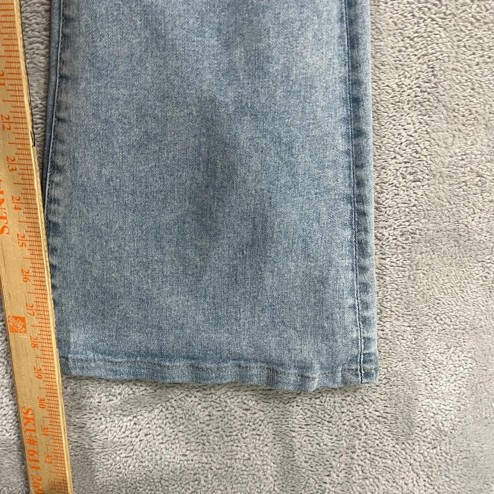 American Eagle Outfitters high rise